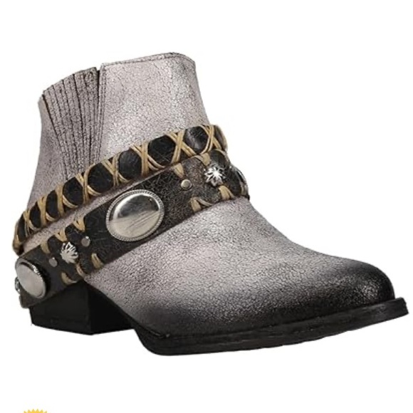 Circle G Boots Womens Harness Studded Round Toe Dress Boots Ankle Low Heel